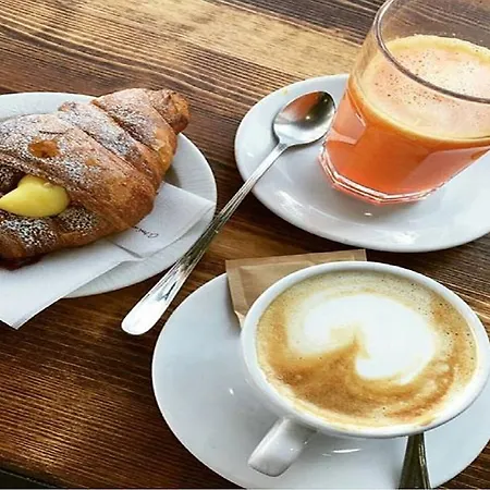 Household Settembrini Milaan