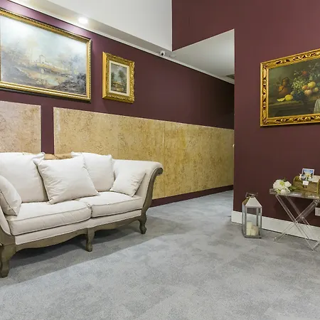 Household Settembrini 3* Milano